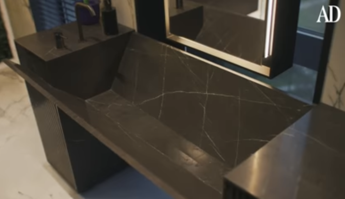 Мarble washbasin / customized order