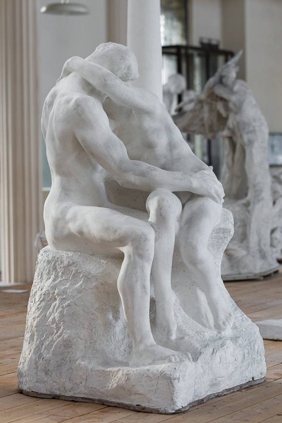 The Kiss, large model