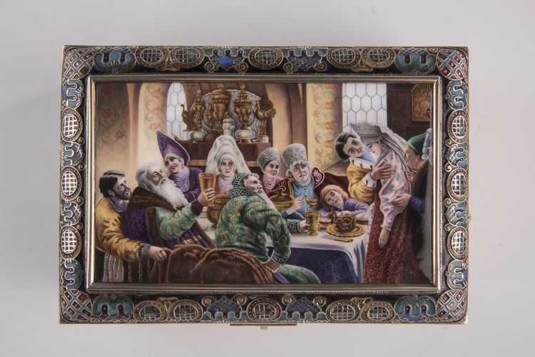 Шкатулка з емалевою мініатюрою Боярський весільний пір у XVII столітті (за картиной К. Маковського)